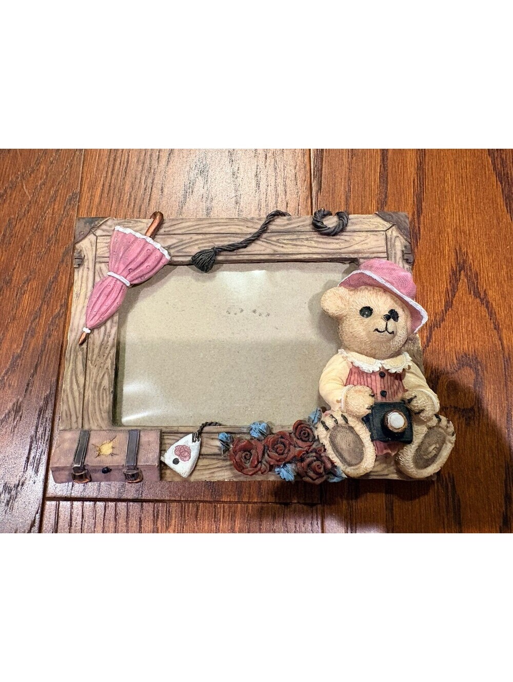 Resin 3-D BEAR Cottagecore Picture Frame holds 4x6 Photo Tabletop Shabby Chic